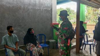 TMMD Bojonegoro, Kopda Puntiono Tak Henti Sosialisasikan Protokol Kesehatan 